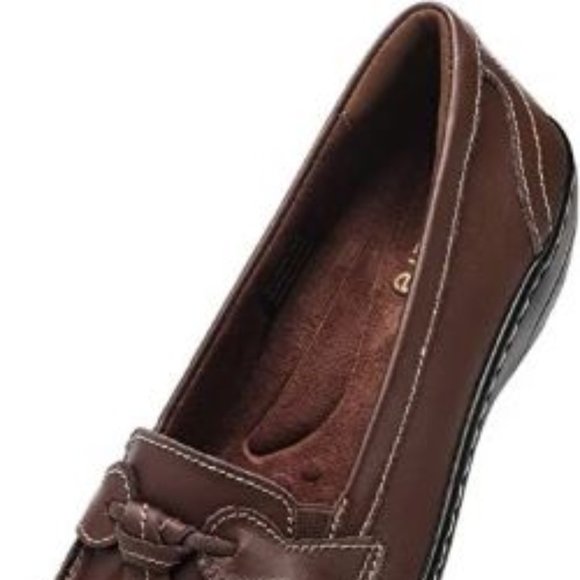 Artisure Women's Classic Genuine Leather Penny Loafers Fashion Tassel Boat Shoes - Picture 3 of 4